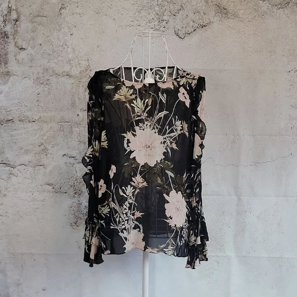 Lucky Brand Floral Black and Pink Blouse Long Flutter Sleeves Womens Size L